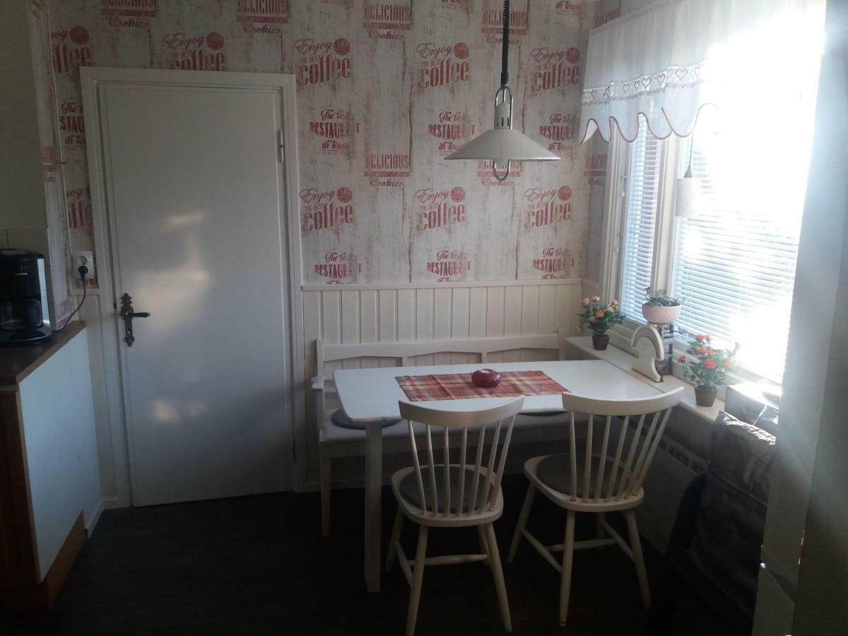 Ferienhaus Heidi Rosenfors Екстер'єр фото